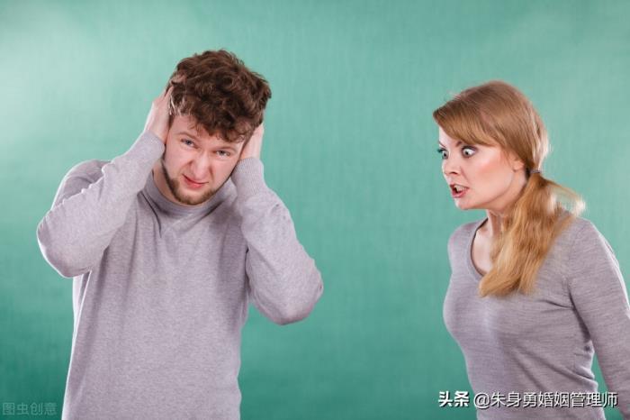 出轨男人的心理弱点(男人背叛后内疚的表现)